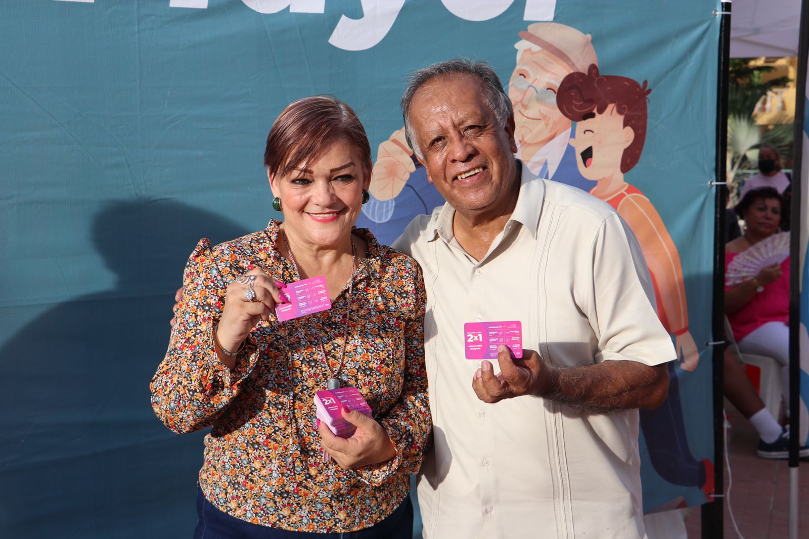 Con kermes, continúan las celebraciones para los Adultos Mayores
