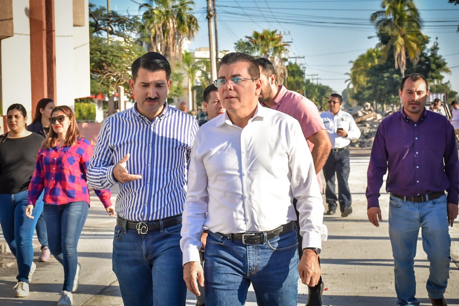 Avenida Emilio Barragán llega al 50% de avance general