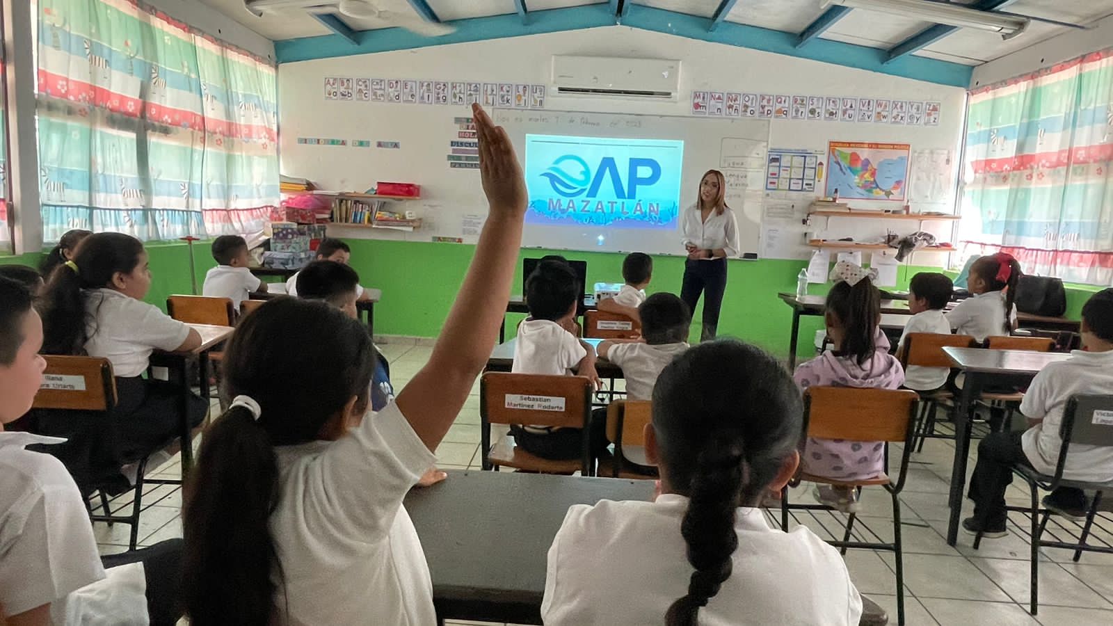 Cumple Operadora de Playas ciclo de talleres en Escuela Primaria “Melchor Ocampo”.