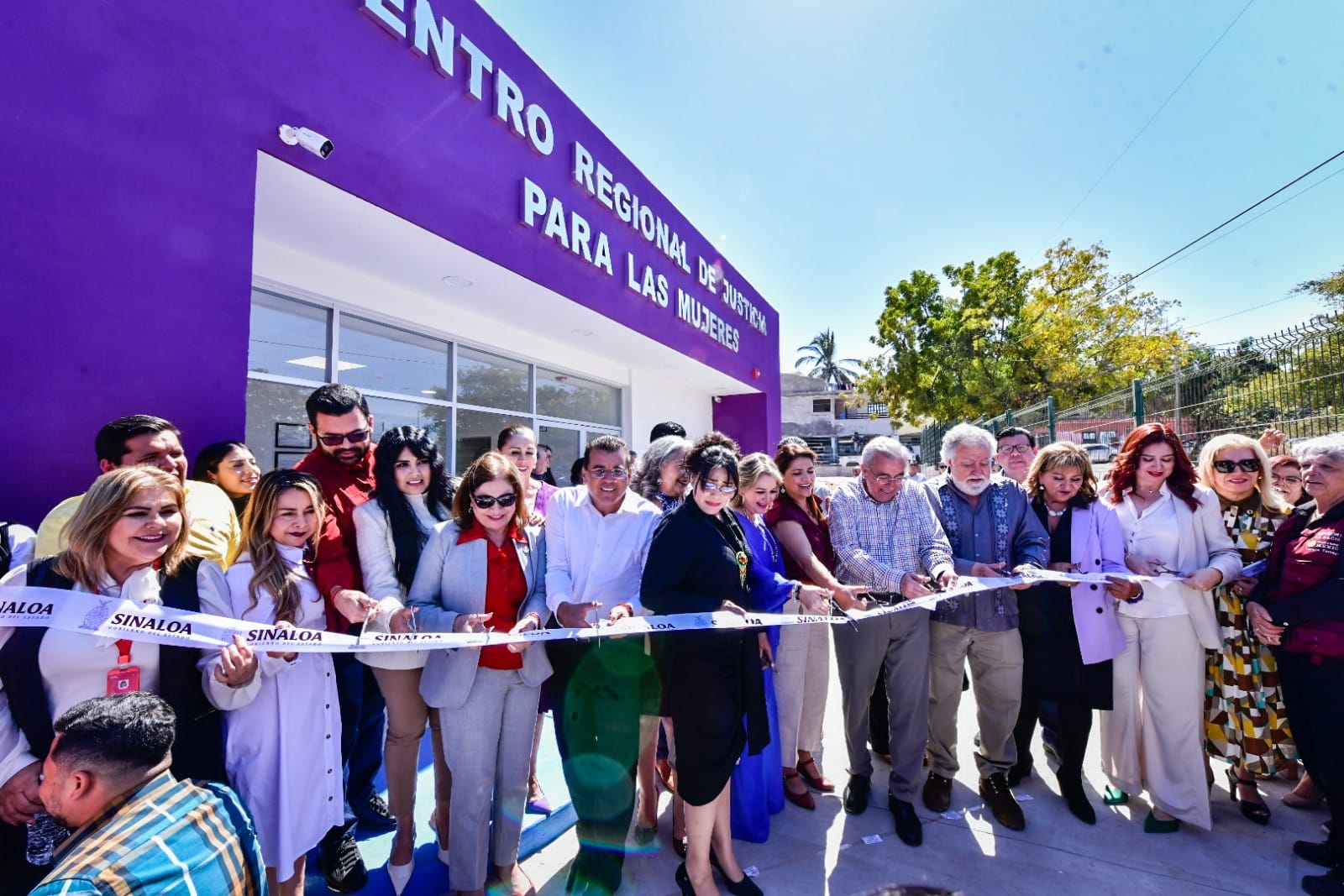 Se inaugura en Mazatlán el centro regional de justicia para las mujeres.