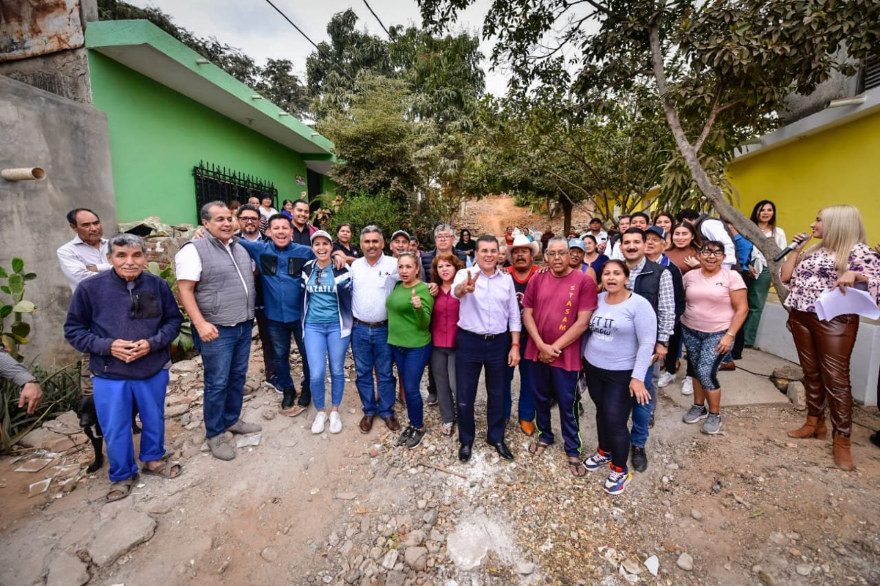 Gobierno Municipal inició obra de pavimentación del Callejón México en la colonia Díaz Ordaz.