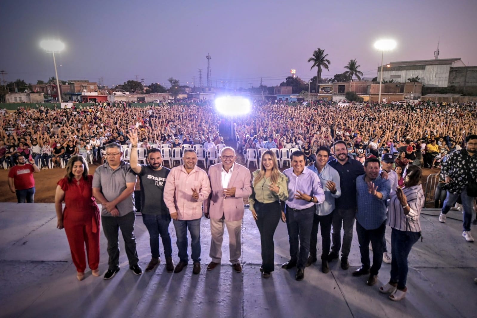 Gobierno de Mazatlán regala dos autos del año para Celebrar el Día de las Madres