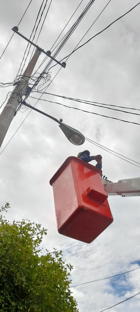 Servicios Públicos mantiene activo programa de mantenimiento general en comunidades rurales
