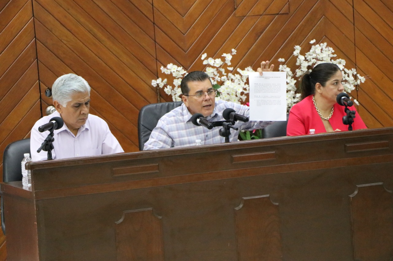 Facultan Regidores del Cabildo al Alcalde de Mazatlán recibir donativos de lámparas led a nombre y representación del municipio de Mazatlán