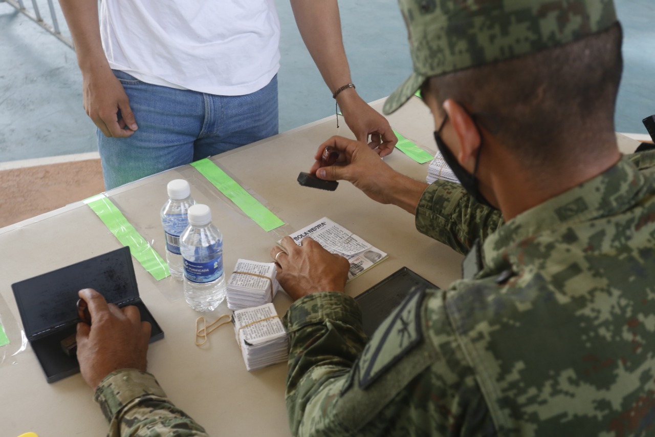 Gobierno de Mazatlán y la Junta Patriótica invita al sorteo de cartillas del Servicio Militar Nacional*