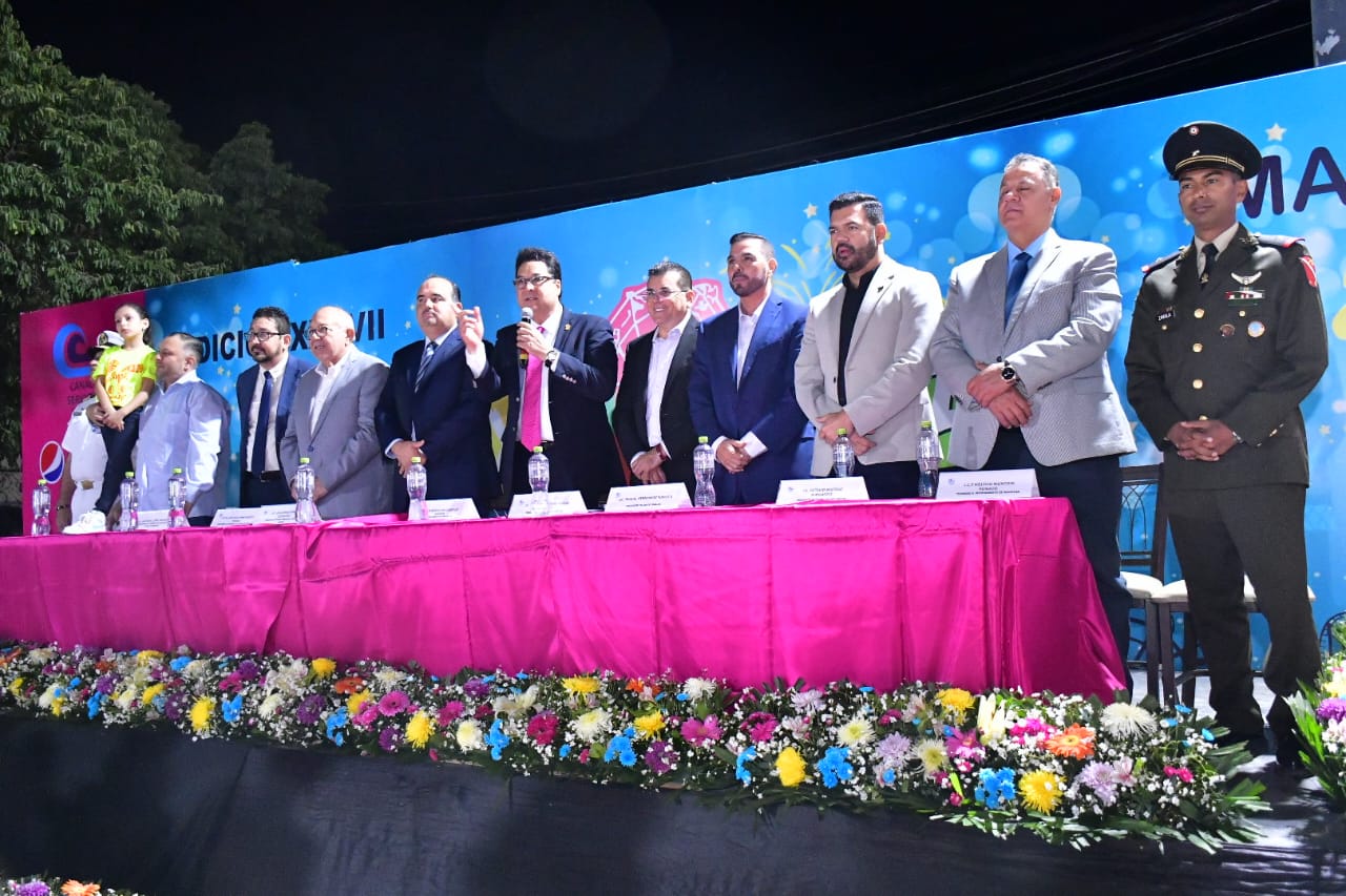 Inaugura el Alcalde Edgar González Zatarain Expo Feria Canaco 2022.