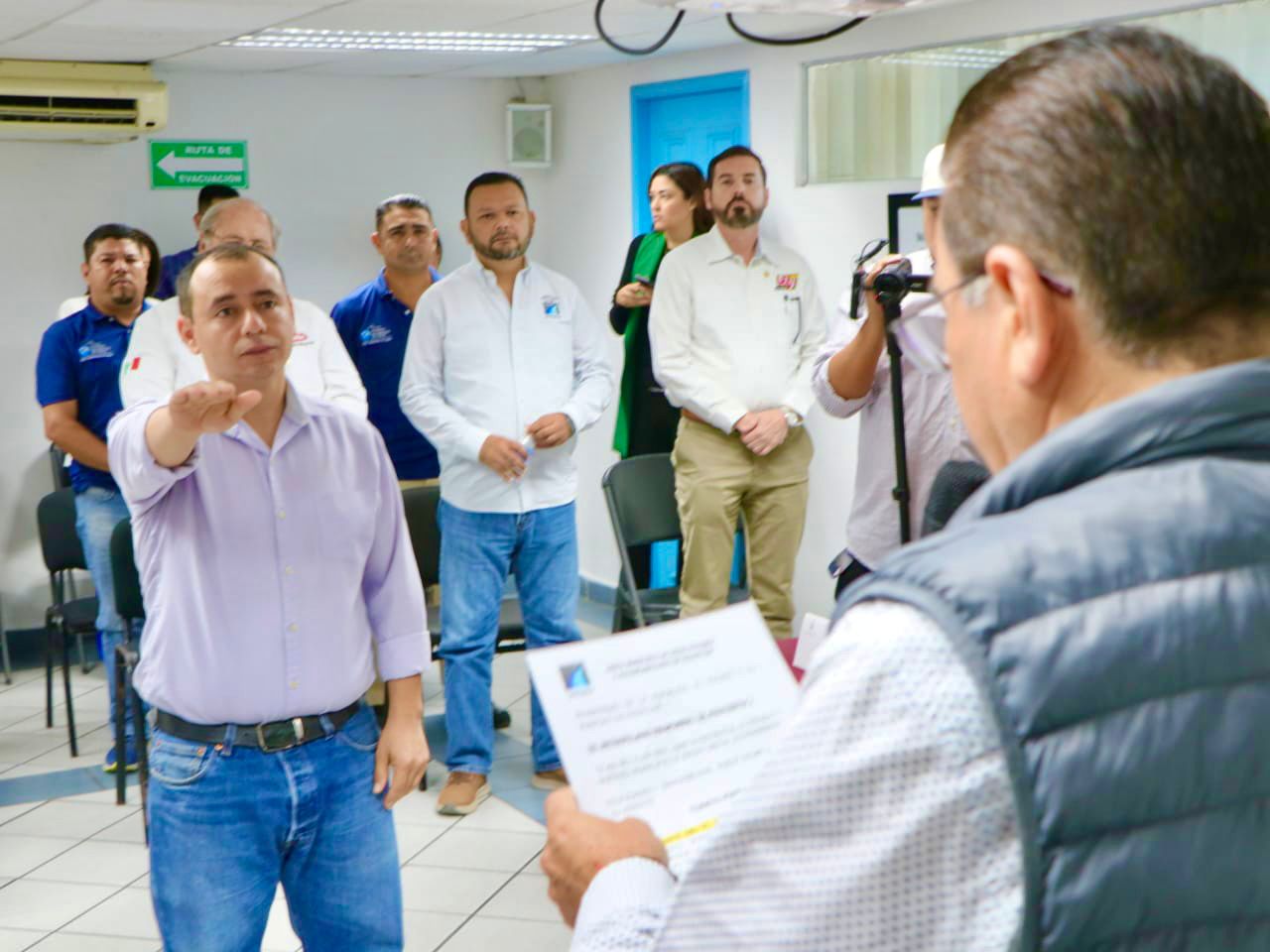 Asume Jorge González la Gerencia General de JUMAPAM