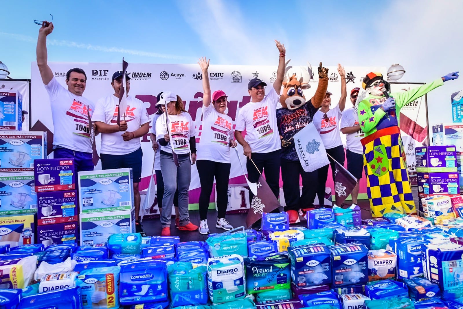 Realizan Gobierno Municipal y DIF Mazatlán ‘Pañatón DIF MZT 3y5K por un Adulto Mayor ‘ con la participación de más de 600 personas
