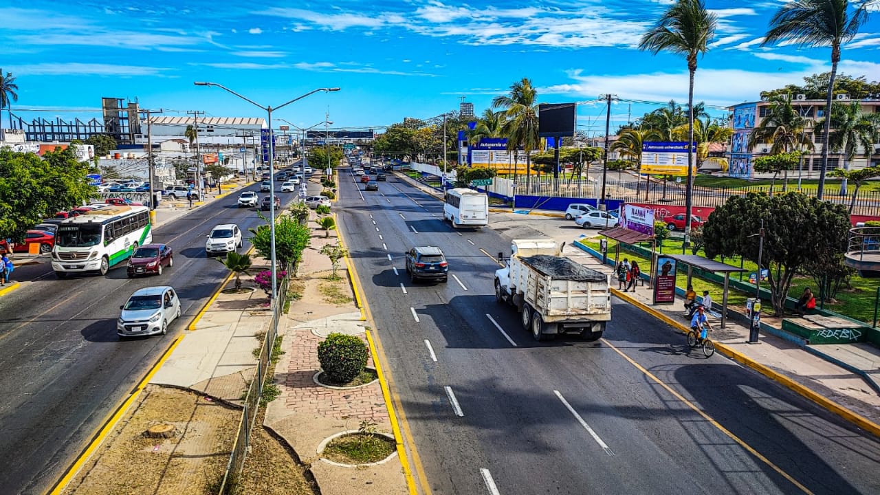 Instalarán delimitadores para Carril Preferencial este lunes.