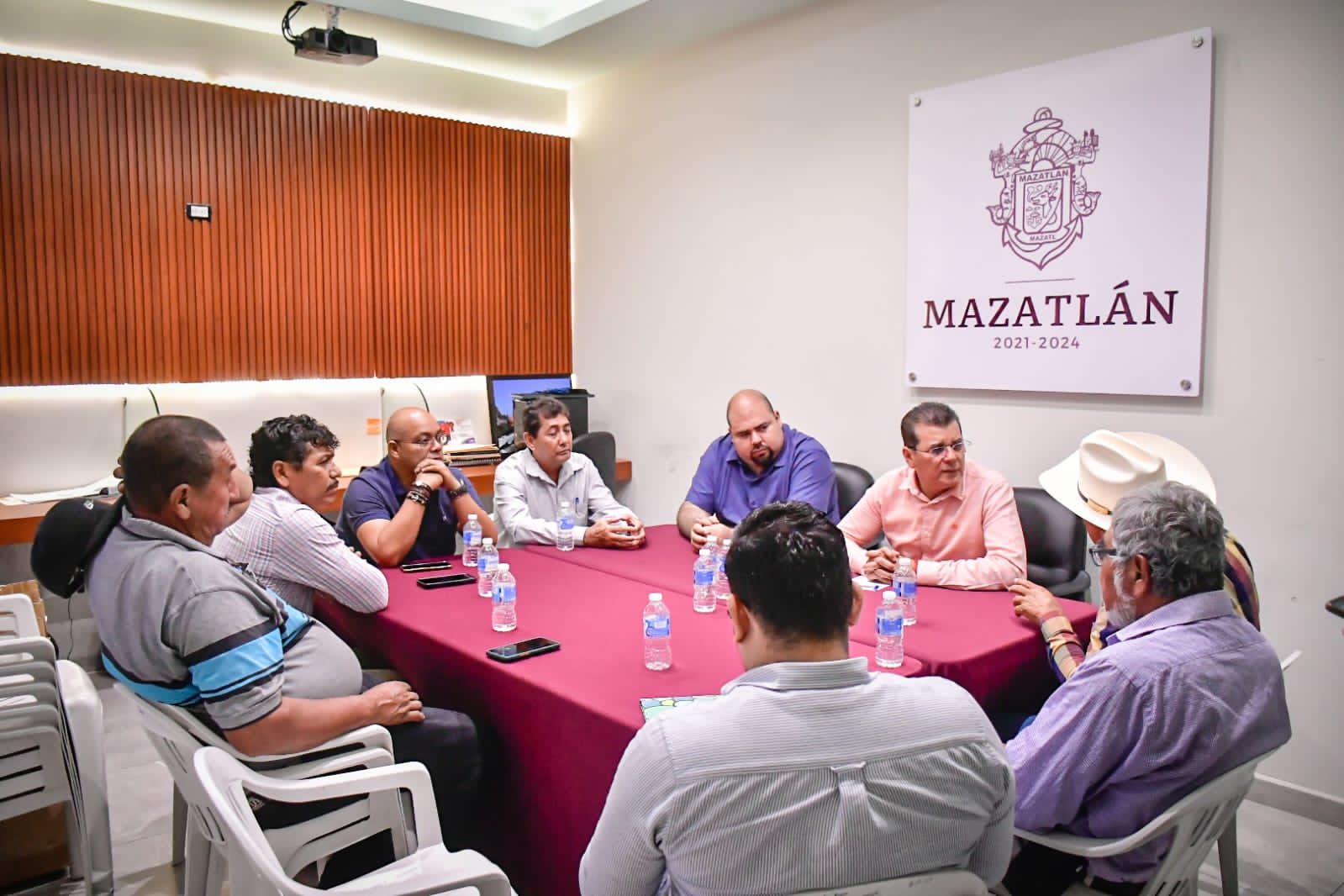 “El Alcalde es un aliado del sector pesquero”: Mario Medina, presidente de la cooperativa Agua Verde.