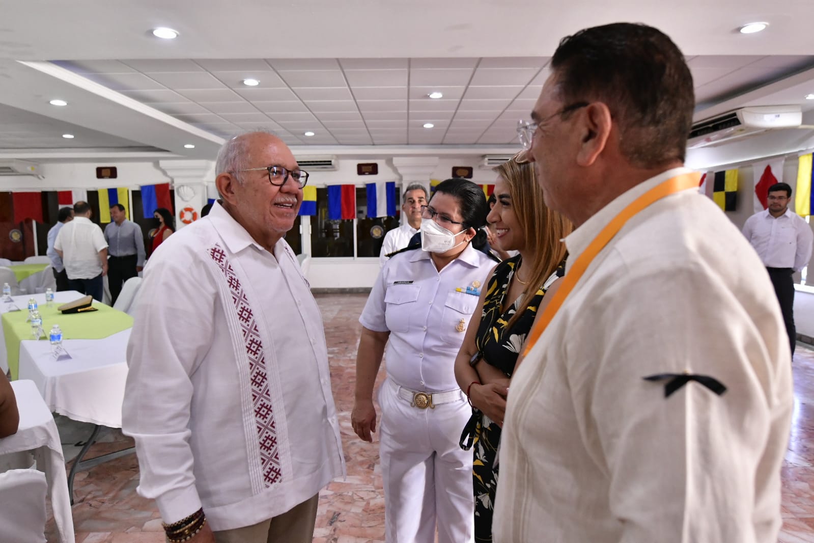 Presidente Benitez Torres acude a enriquecedor encuentro con Diputados Federales.
