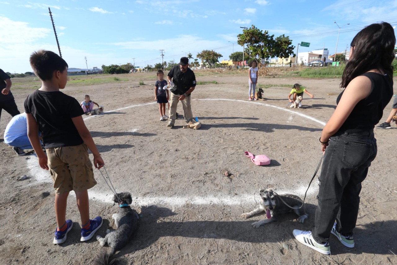 Imparte curso la Unidad Canina K9 de la SSPM.