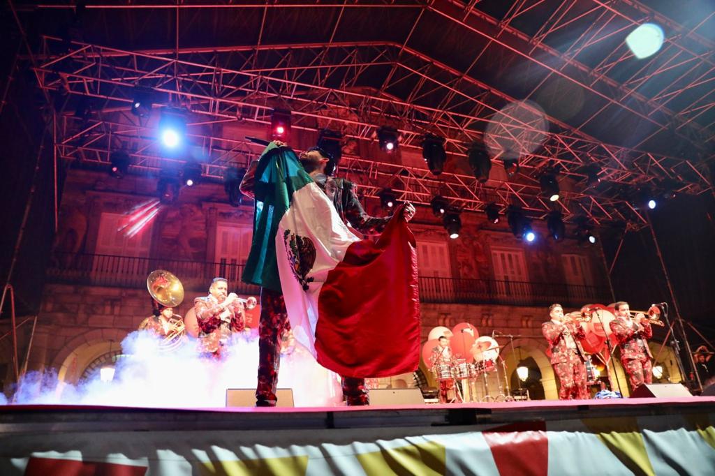 Sorprende presencia de Mazatlán con lleno total en la Semana de la Hispanidad.