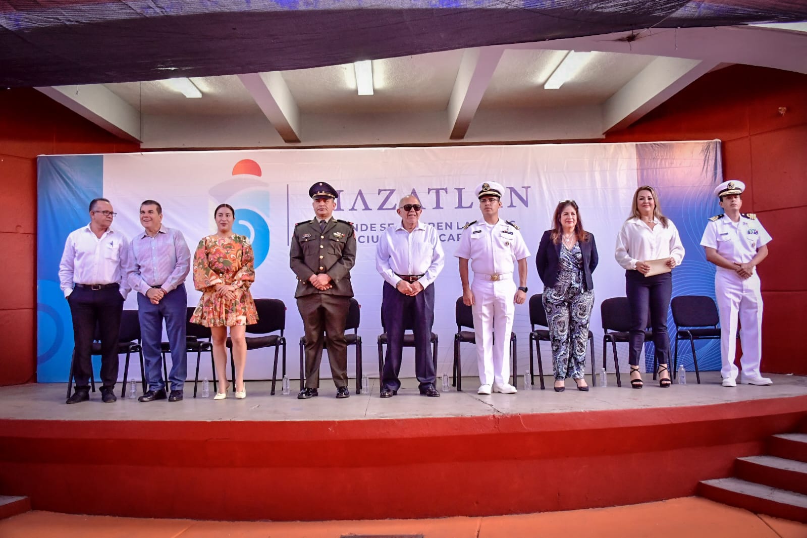 Gobierno Municipal se compromete a brindar apoyo a escuela “Ángel Flores”.