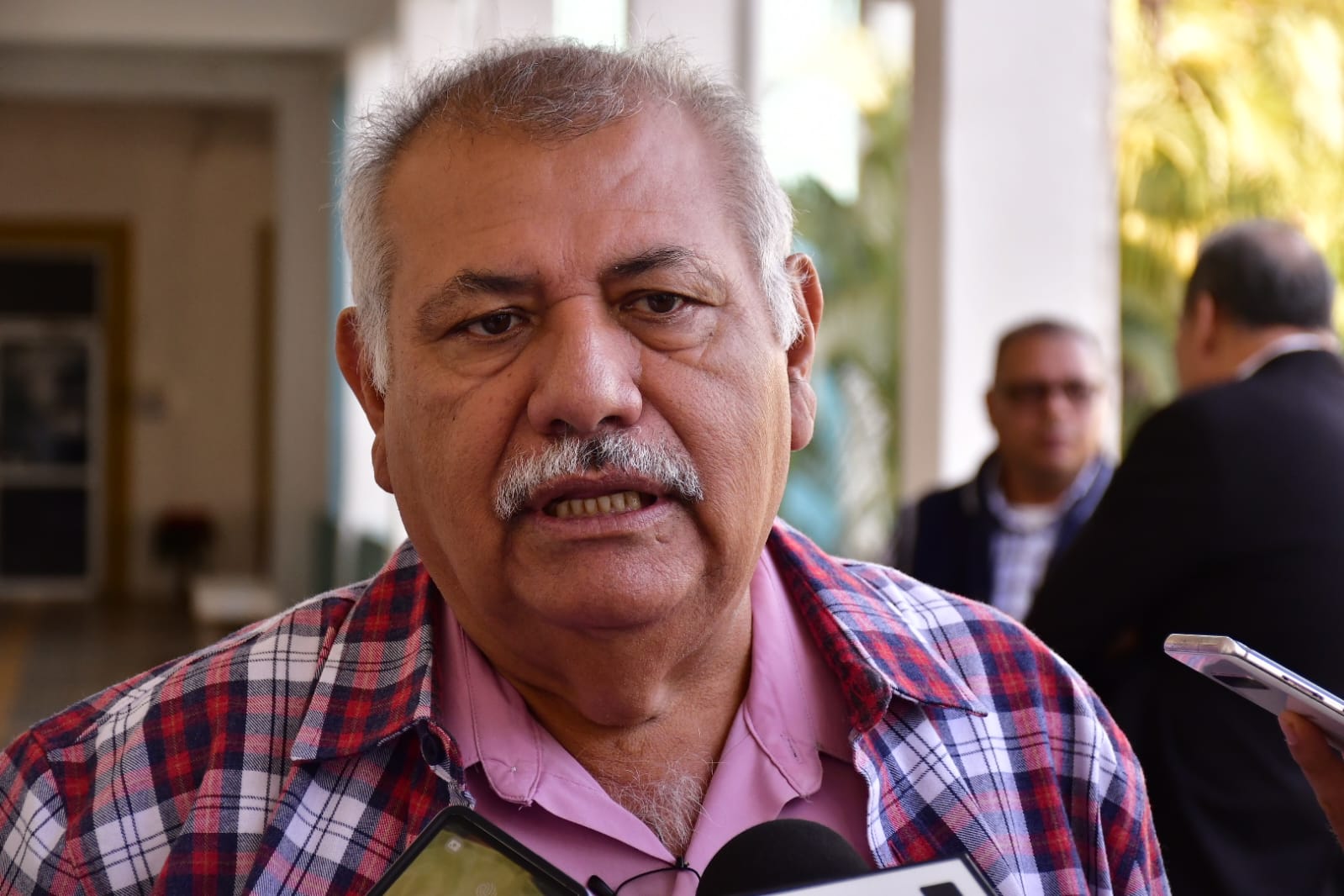 Gobierno Municipal tiene mayor apertura y acercamiento con familias desplazas por la violencia de la sierra, asentadas en Mazatlán: Mass.