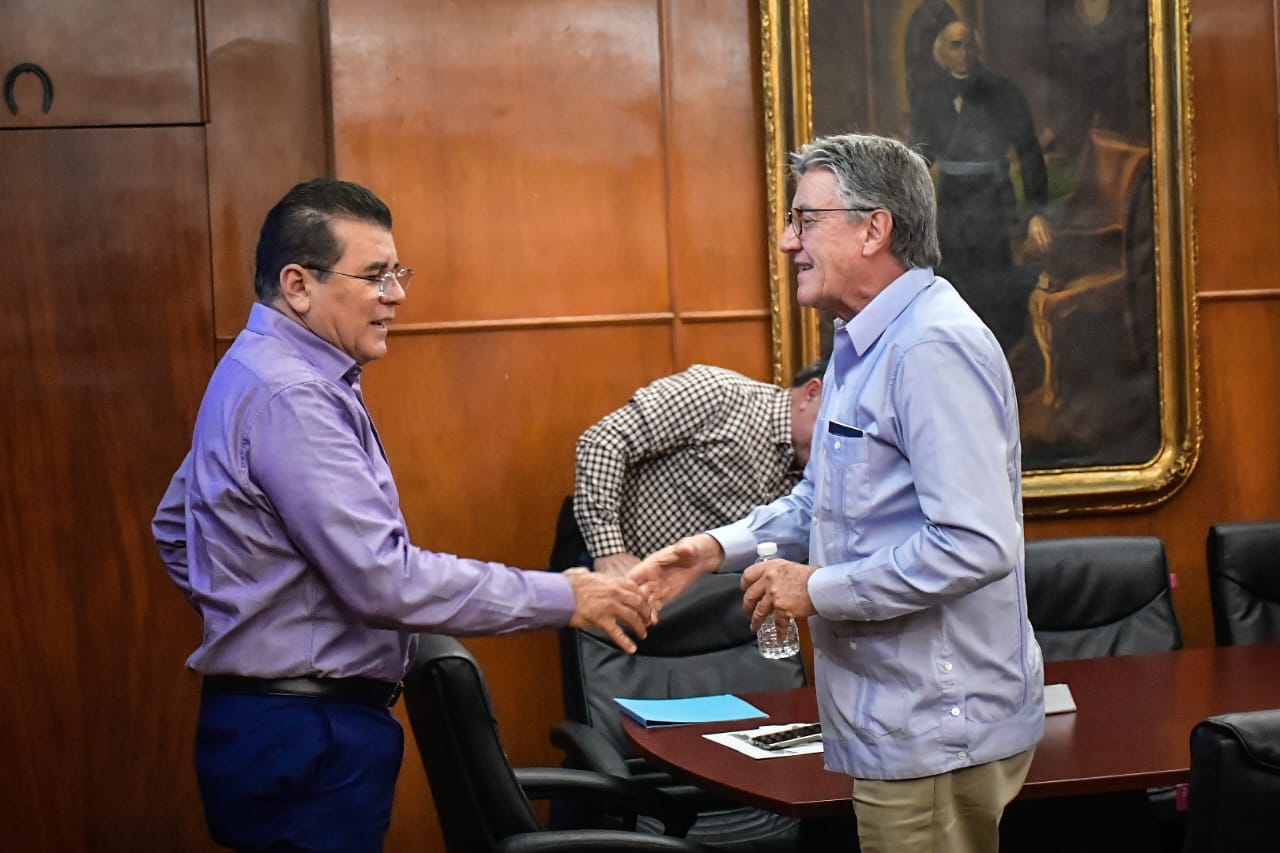 Planean un Centro Integral de Servicios, en viejo edificio del Centro de Comunicaciones Marítimas del Pacífico en Paseo Claussen