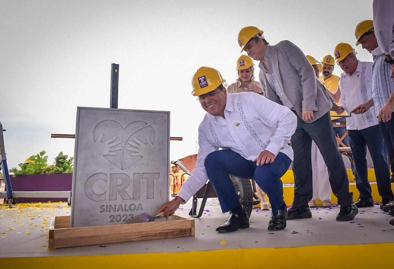 Colocan en Mazatlán la primera piedra del CRIT Sinaloa.