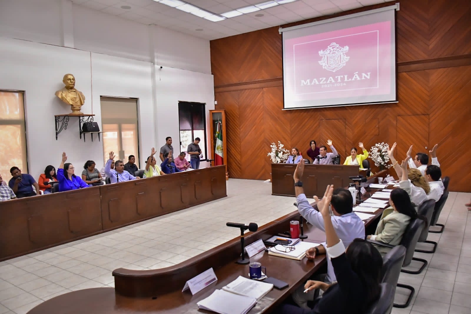 Aprueba Cabildo la creación de una Comisión para supervisar el inmueble del Nuevo Acuario