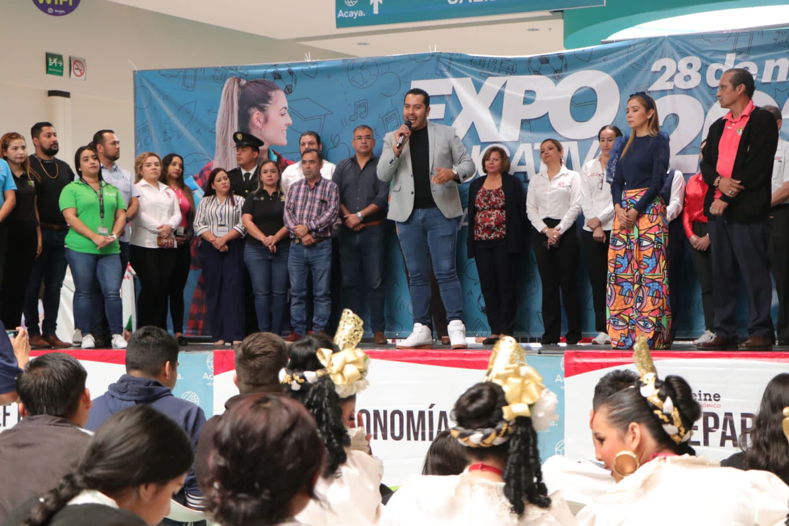 Estudiantes amplían sus opciones de estudio con la expo educativa 2023