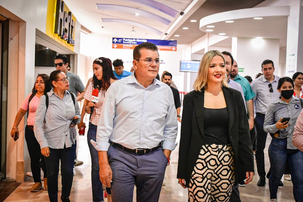 Autoridades recorren áreas remodeladas del Aeropuerto Internacional de Mazatlán