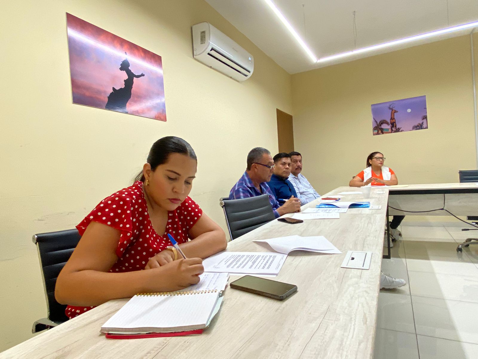 Anuncia Sedectur apoyos para la mujer rural mazatleca.