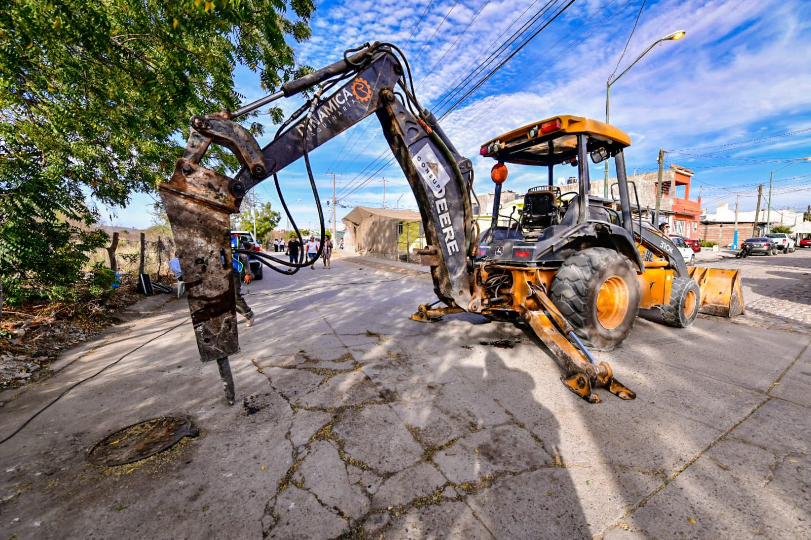 ¡Ya es una realidad! Gobierno de Mazatlán da inicio a la construcción de puente vehicular en Ampliación Villa Verde.