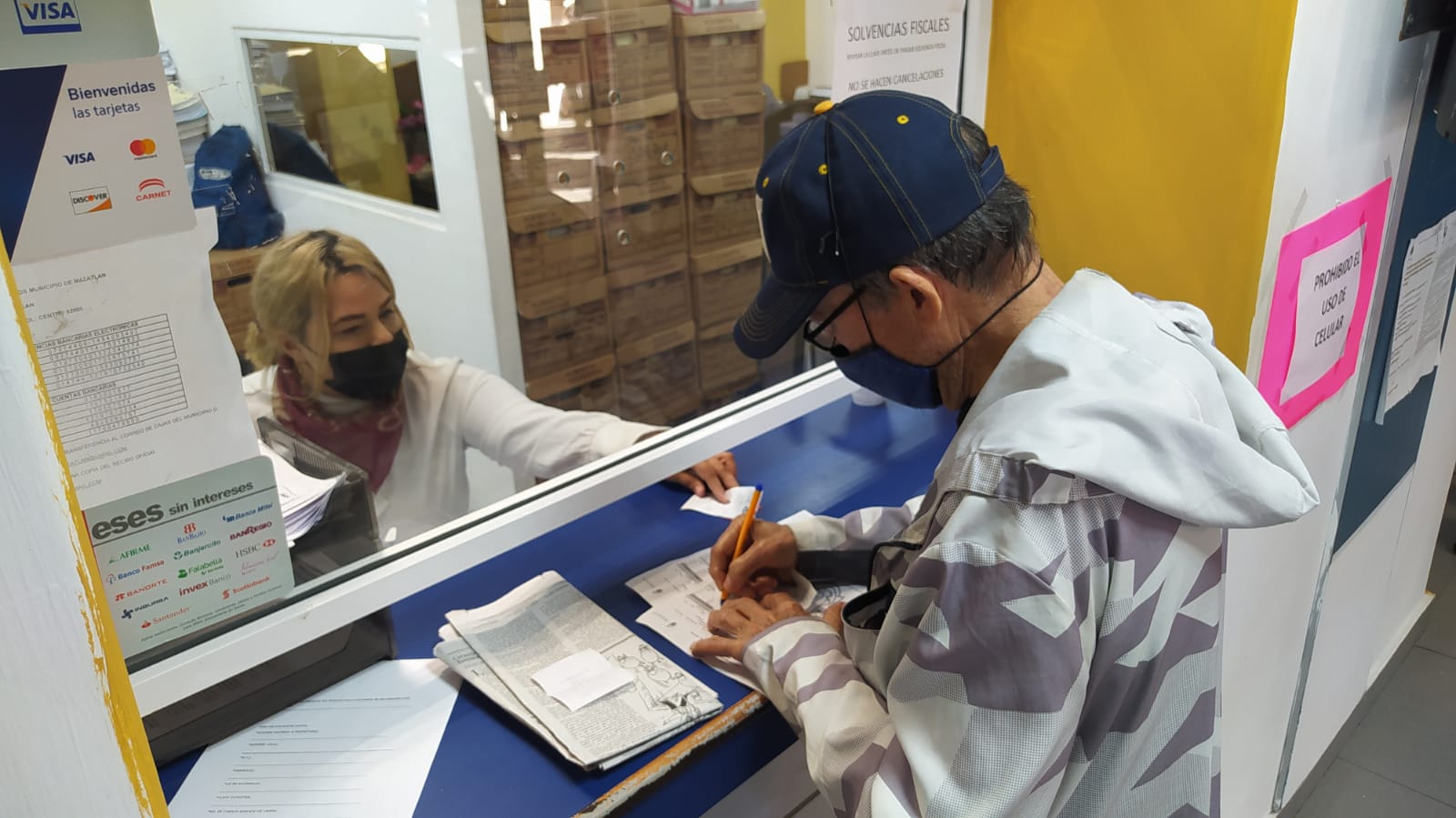 Madrugan cientos de mazatlecos a cumplir con el pago del Impuesto Predial