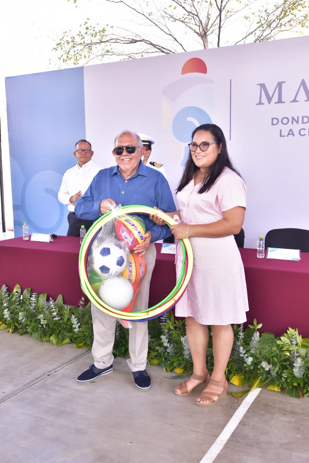 Alcalde de Mazatlán se compromete a la construcción de aula didáctica y baños en Jardín de Niños “Agustín Yáñez”